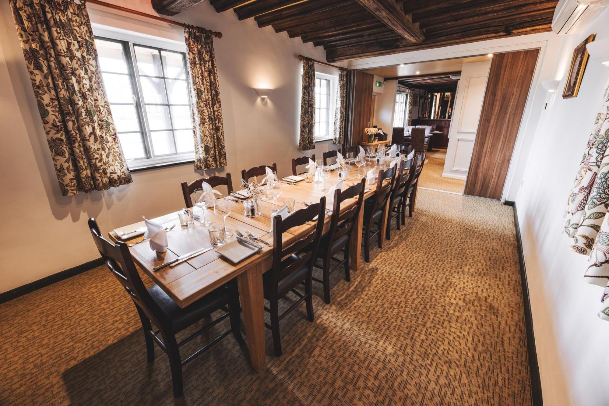 The Auberge Yaxley  Dış mekan fotoğraf